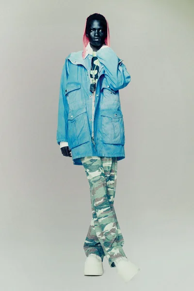 Look 12
